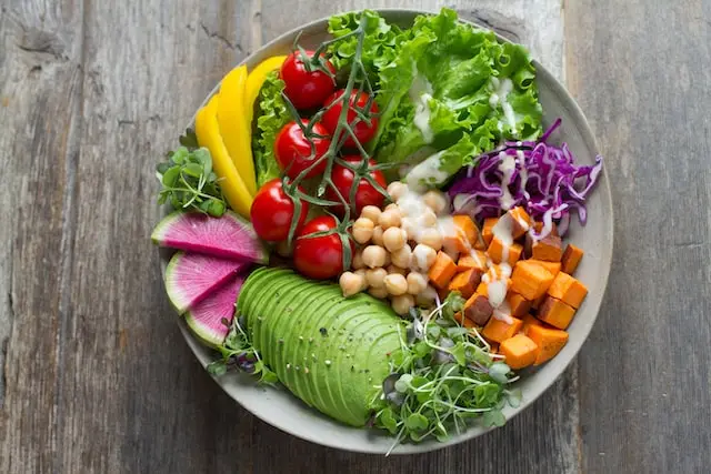 Comida saludable en un bowl