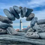 Piedras en un faro